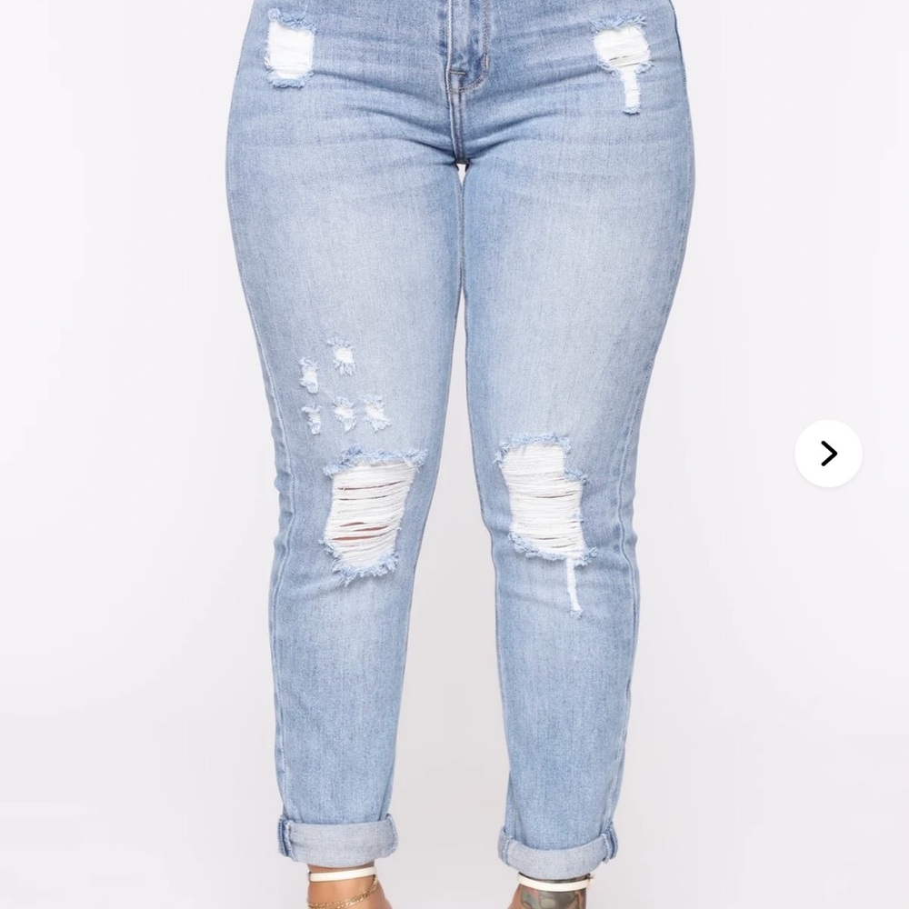 Women's Light Blue Distressed Jeans-Fashion Nova